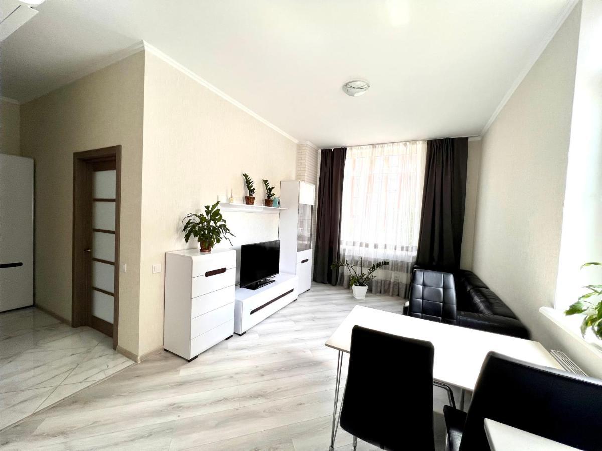 Osapart Cozy Apartment In A Complex Semycvit Liov Exterior foto