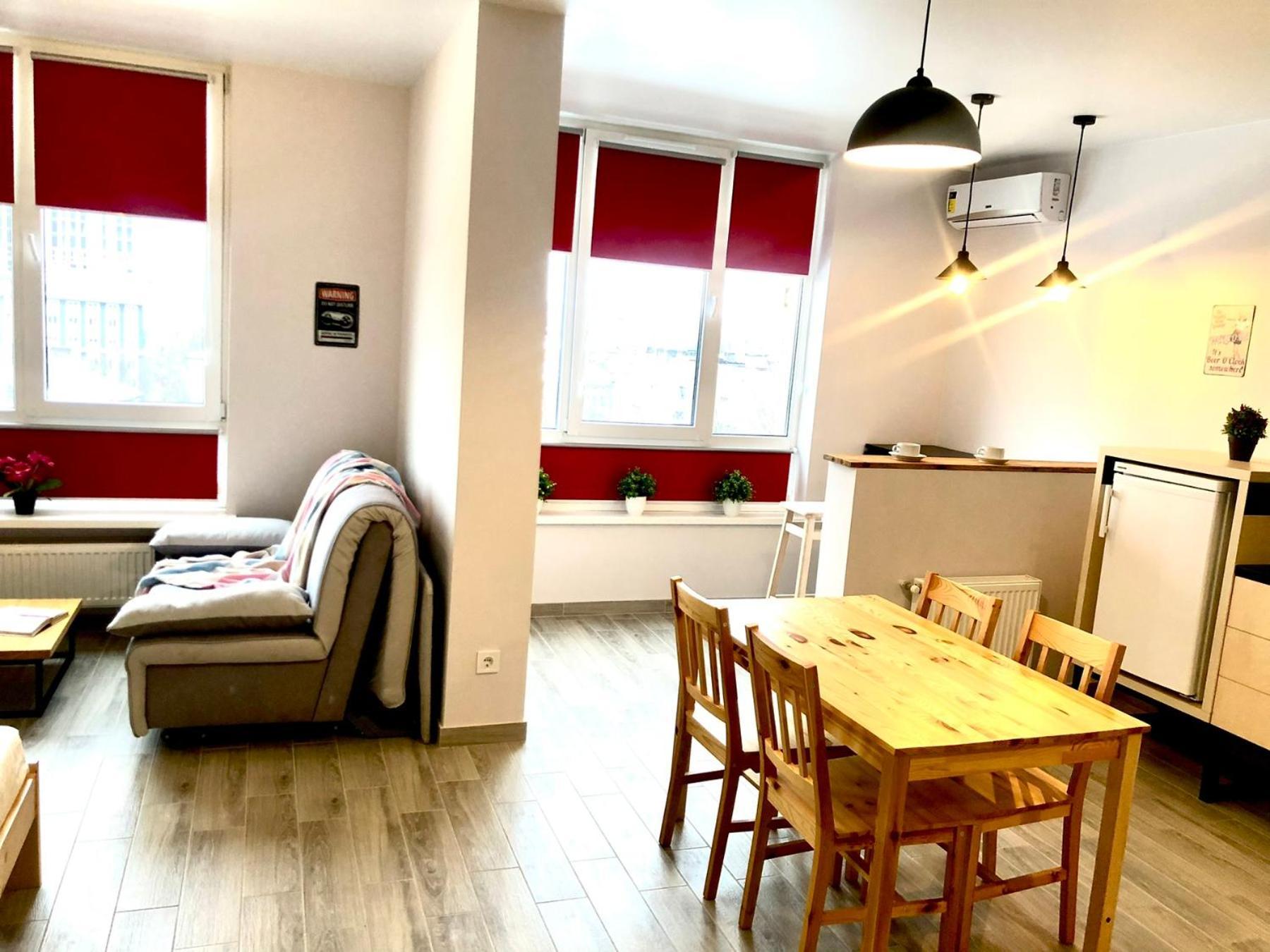 Osapart Cozy Apartment In A Complex Semycvit Liov Exterior foto
